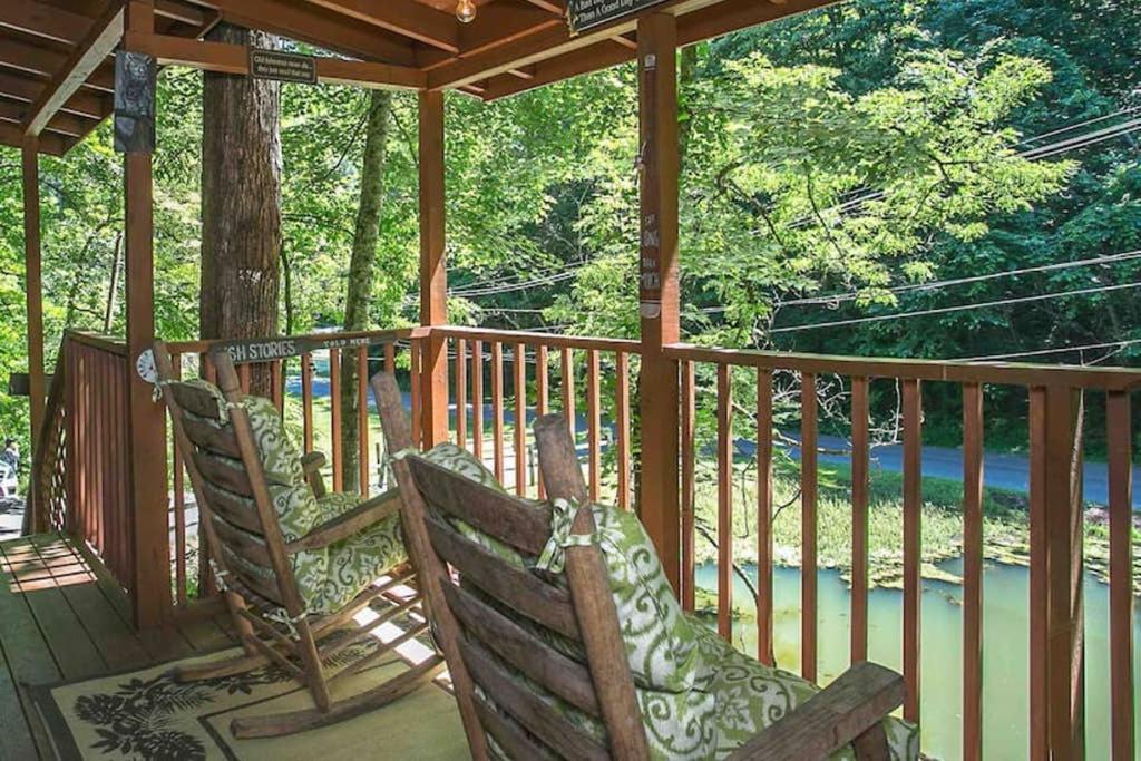 The Fishing Hole Cabin - Sage Vacations 蓋特林堡 外观 照片